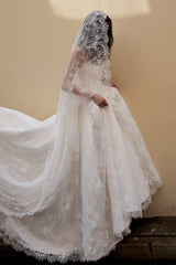 Valentina Mantilla Veil