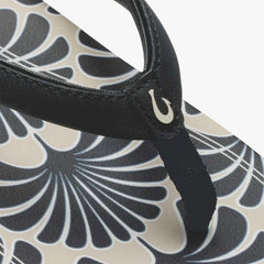 Women's 'Uiki Sandals in Black and Pa'i