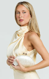 Nami Clutch Bag in Pearl