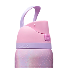 Owala Wicked 32oz FreeSip?Pink Shimmers With Goodness
