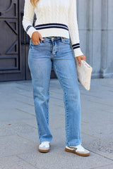 Judy Blue Straight Leg Jeans - Medium Wash