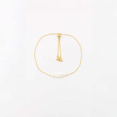 Pearl and Gold Pull Chain Bracelet