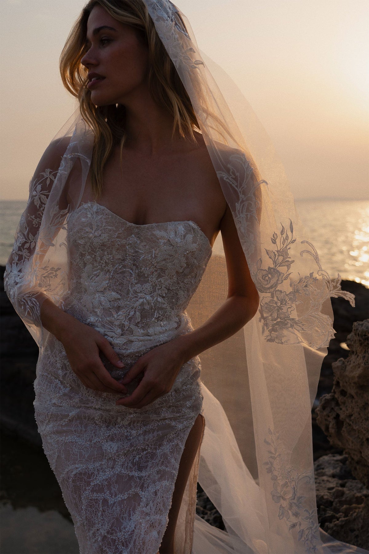 Cartier Veil