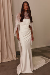 Chantilly Cape
