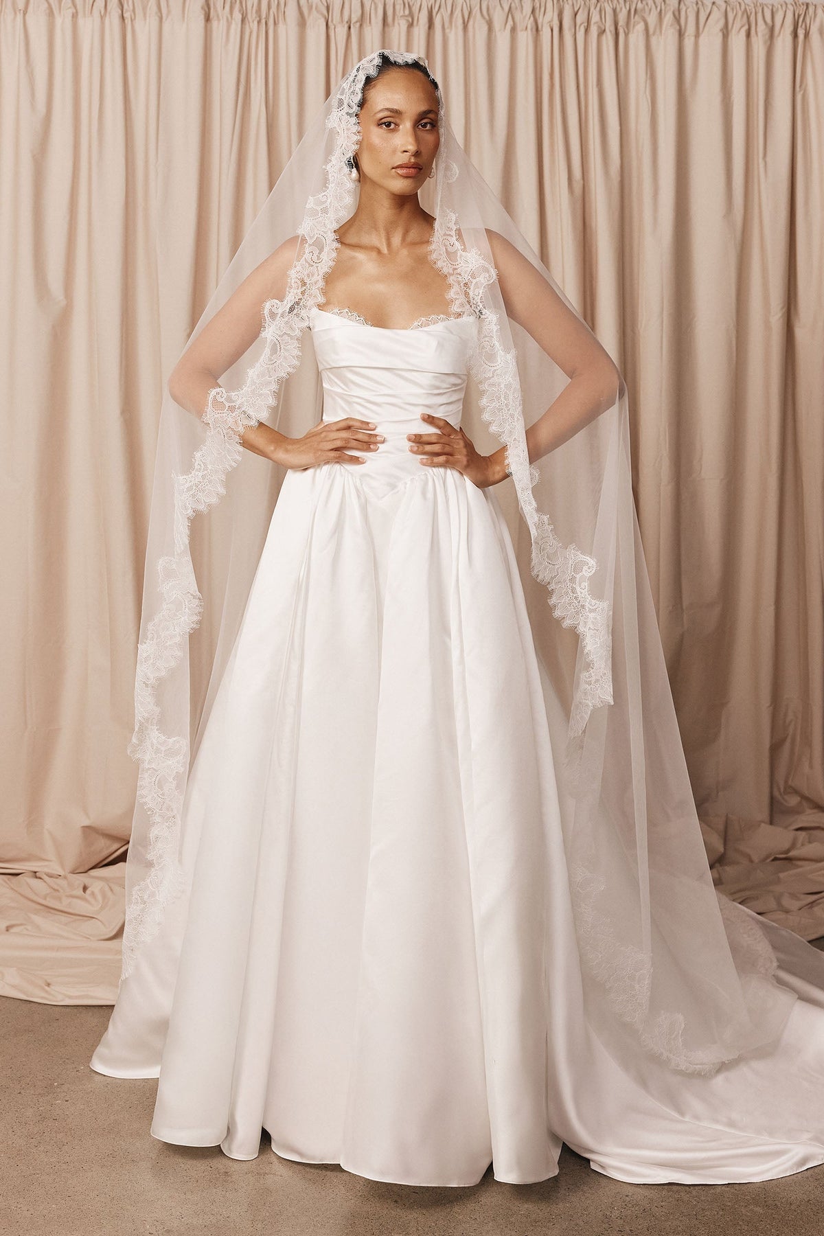 Ophelia Veil