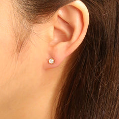 Diamond Gold Stud Earrings