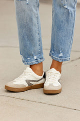 Dolce Vita Voyage Sneakers - Grey
